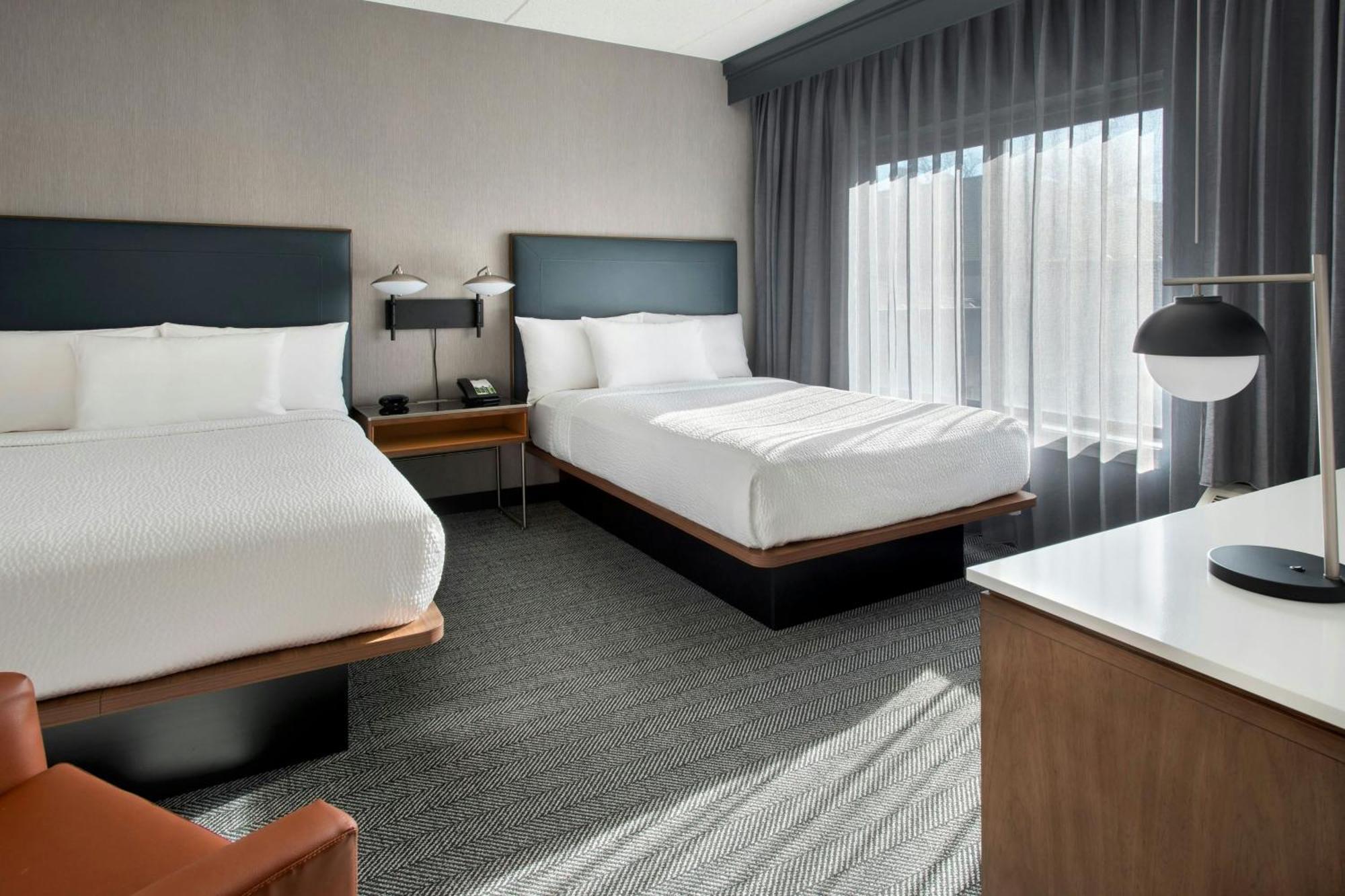 Courtyard By Marriott Rye Hotel Екстериор снимка