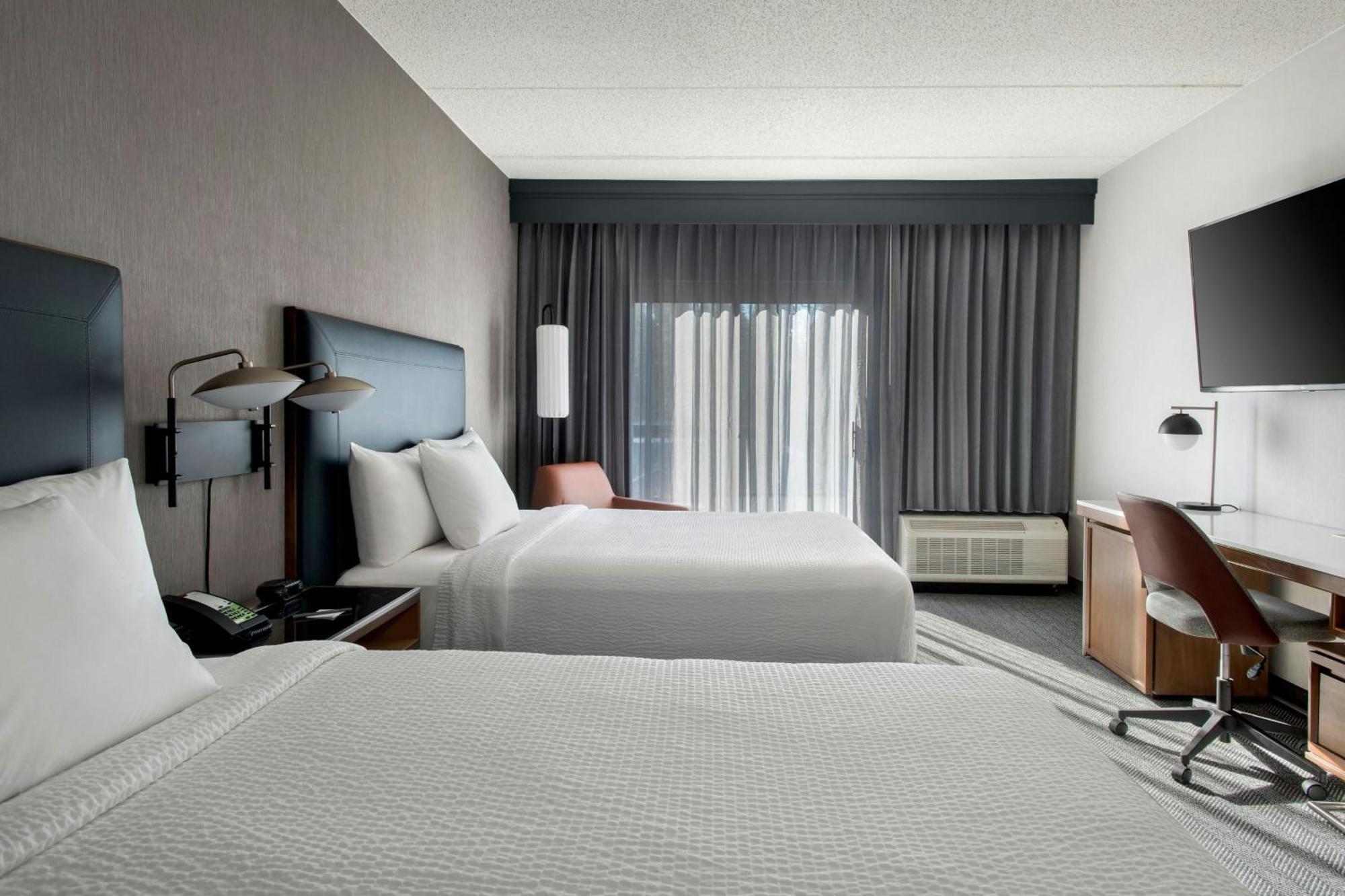 Courtyard By Marriott Rye Hotel Екстериор снимка