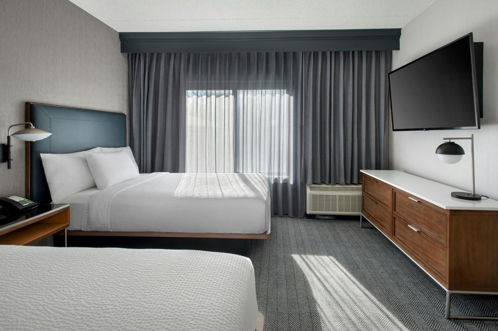 Courtyard By Marriott Rye Hotel Екстериор снимка