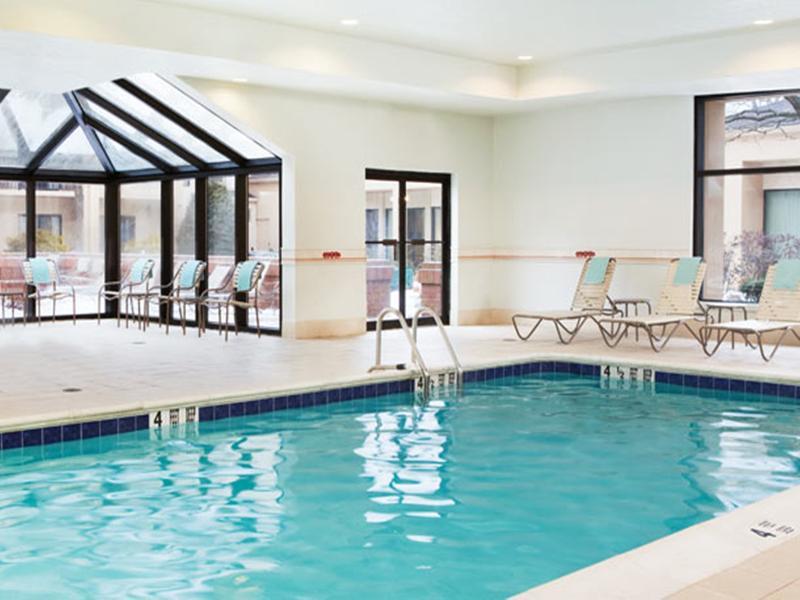 Courtyard By Marriott Rye Hotel Екстериор снимка