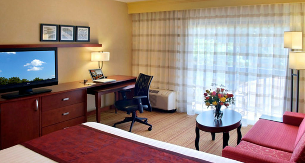 Courtyard By Marriott Rye Hotel Екстериор снимка